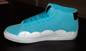Crailtap-x-Lakai-Howard-Mid-02