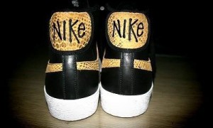 nike-stussy-all-court-mid-sneaker-3