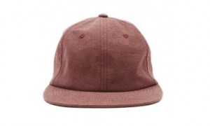 casquette-bordeaux