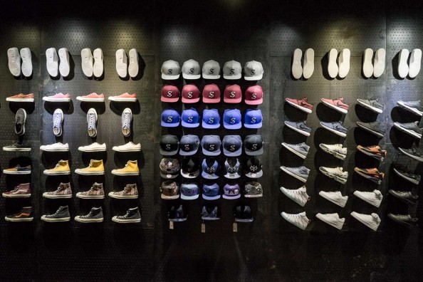 china-shanghai-doe-sneakersboutique-3