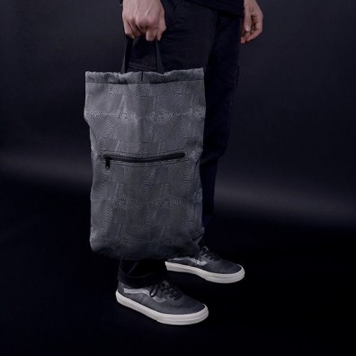 SP17_ArcAd_Quasi_Bag_KwahzeeDk_LS1