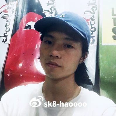 2400px-800px_02
