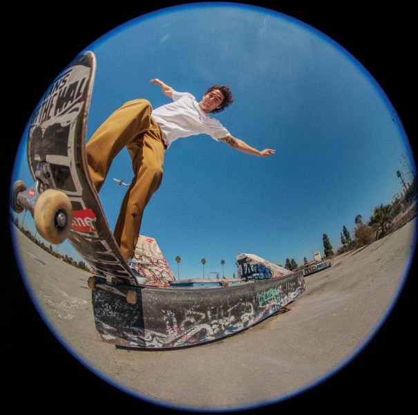 FA21_Skate_AuthenticChinoRelaxed_RowanZorilla_A7R0080