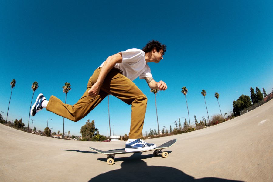 FA21_Skate_AuthenticChinoRelaxed_RowanZorilla_A7R9787