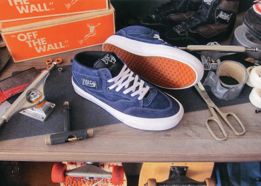 SP22_Skate_HalfCab_VN0A5KYALKZ_DrBlu_11